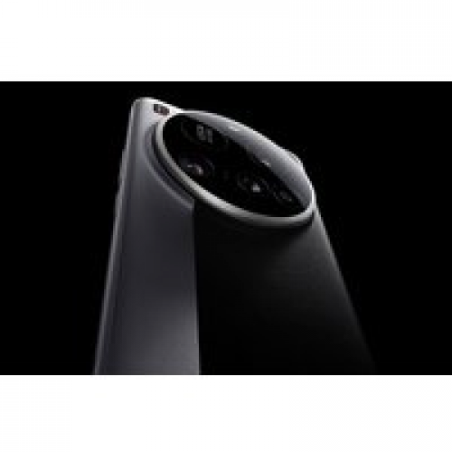 Телефон Xiaomi 15 Ultra 16GB/512GB международная версия (черный/серебристый)